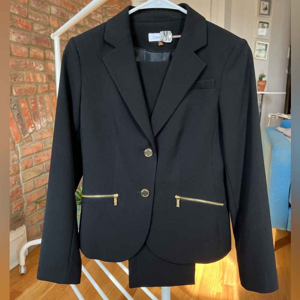 Calvin Klein Black Pant Suit (Blazer + Pants)